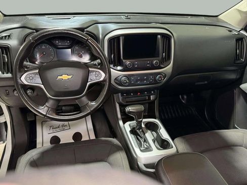 Used 2021 Chevrolet Colorado LT w/ Fleet Safety Package AWD/4WD image 18