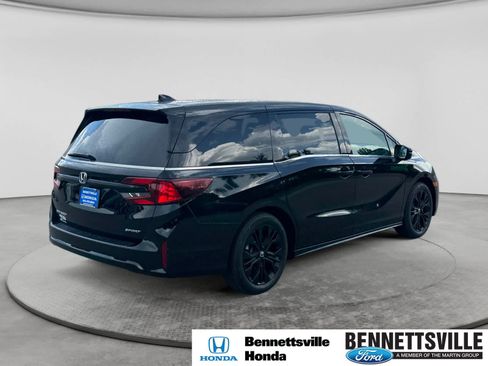 Used 2025 Honda Odyssey Sport-L image 5