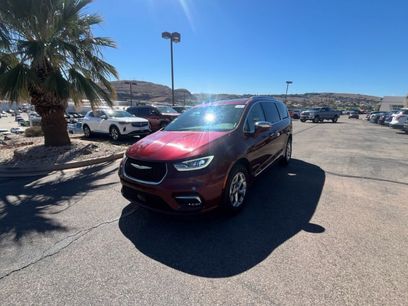 Used 2021 Chrysler Pacifica Limited w/ Premium & Safety Sphere Group