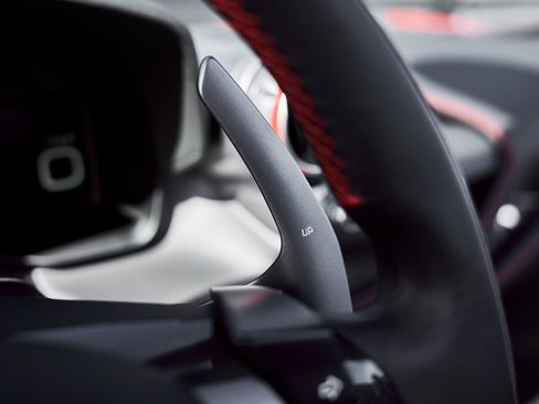 Used 2022 Ferrari F8 Tributo image 61