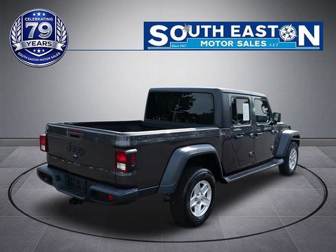 Used 2020 Jeep Gladiator Sport w/ Quick Order Package 24S AWD/4WD image 6