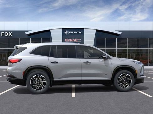 Used 2026 Buick Enclave Sport Touring w/ Power Package AWD/4WD image 5