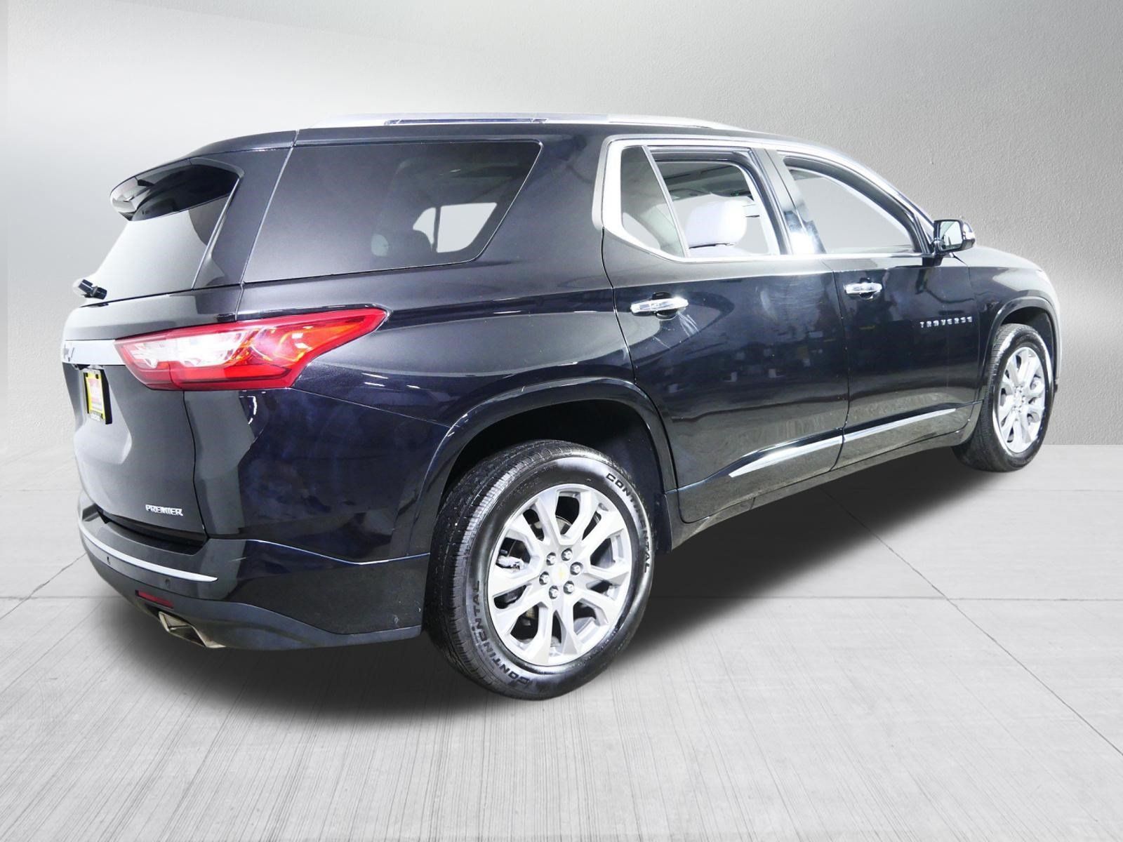 Used 2019 Chevrolet Traverse Premier AWD/4WD image 7
