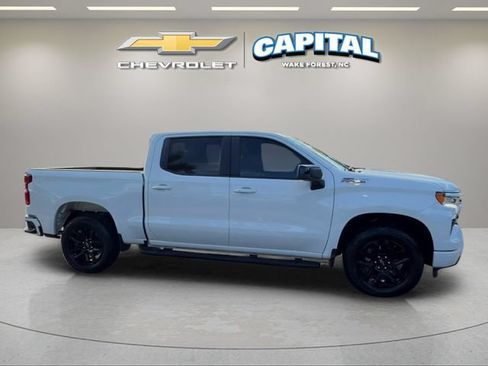 Used 2024 Chevrolet Silverado 1500 RST w/ Z71 Off-Road Package AWD/4WD image 6