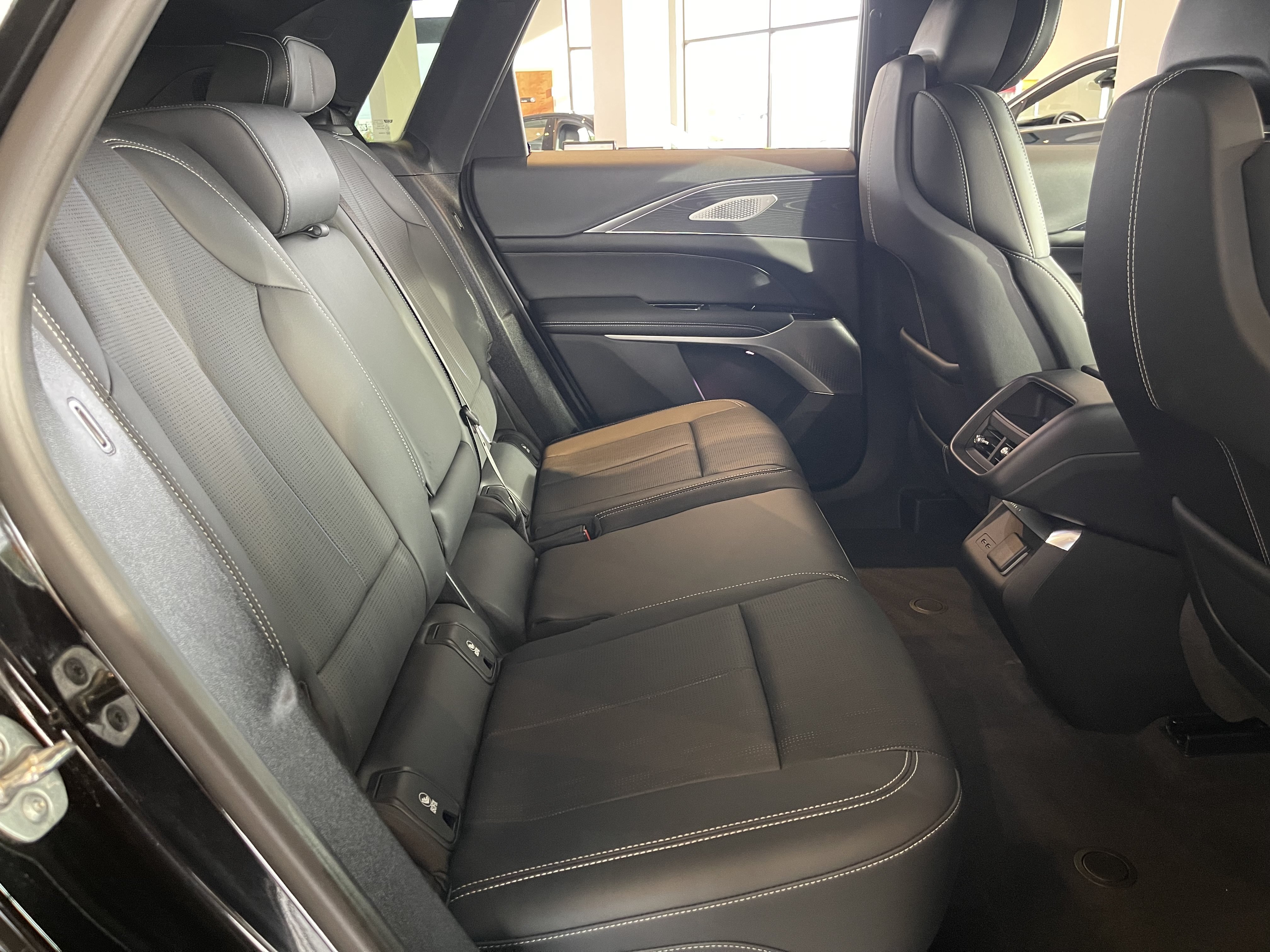 Certified 2024 Cadillac Lyriq Sport AWD/4WD image 20