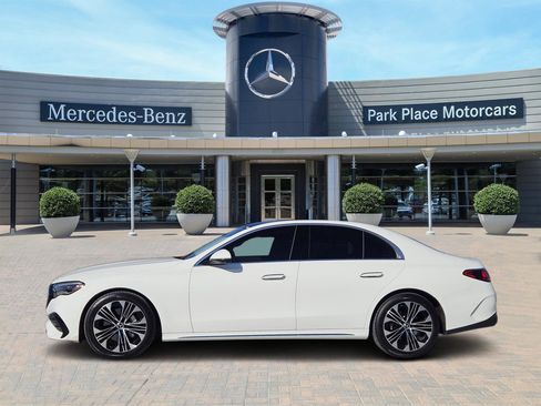 Certified 2025 Mercedes-Benz E 350 Sedan image 3