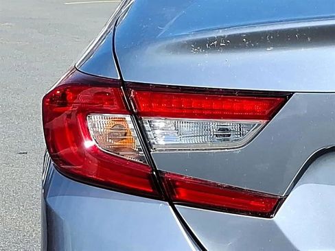 Used 2020 Honda Accord LX image 6