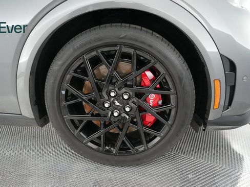 Used 2023 Ford Mustang Mach-E GT w/ GT Performance Edition AWD/4WD image 19