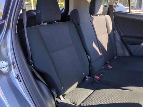 Used 2016 Toyota RAV4 LE image 28