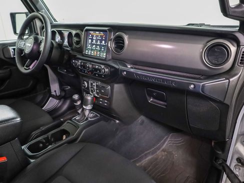 Used 2023 Jeep Wrangler Unlimited AWD/4WD image 22