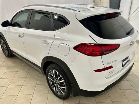 Used 2021 Hyundai Tucson SEL FWD image 3