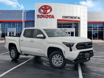 New 2025 Toyota Tacoma SR5