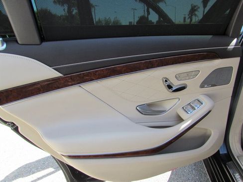 Used 2014 Mercedes-Benz S 550 Sedan w/ Sport Package Plus One image 22