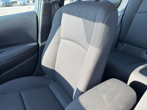 Used 2024 Toyota Corolla LE image 30