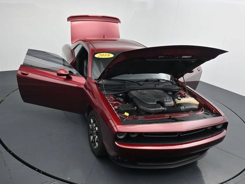 Used 2018 Dodge Challenger GT AWD/4WD image 34