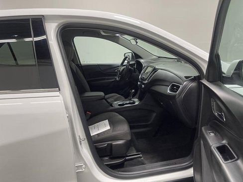 Used 2019 Chevrolet Equinox LT FWD image 19