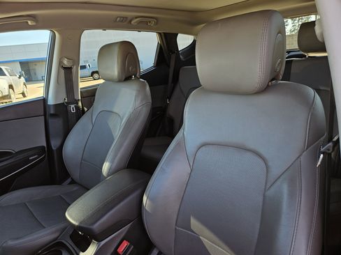 Used 2018 Hyundai Santa Fe Sport w/ 2.4L Tech Package 04 image 12