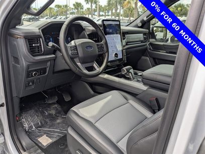 New 2025 Ford F150 Lightning Lariat w/ Max Trailer Tow Package