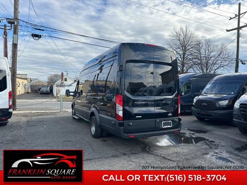 Used 2017 Ford Transit 350 XLT image 5