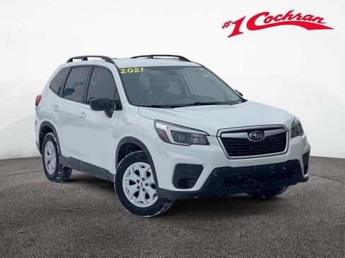 Used 2021 Subaru Forester image 1