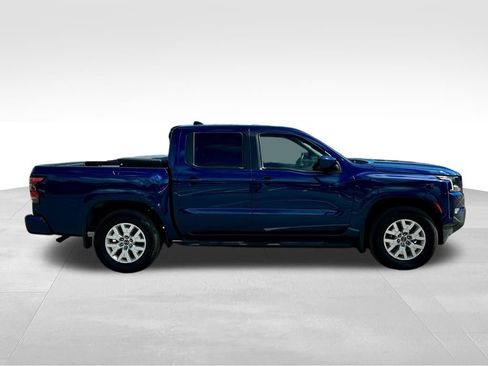 Certified 2022 Nissan Frontier SV image 5