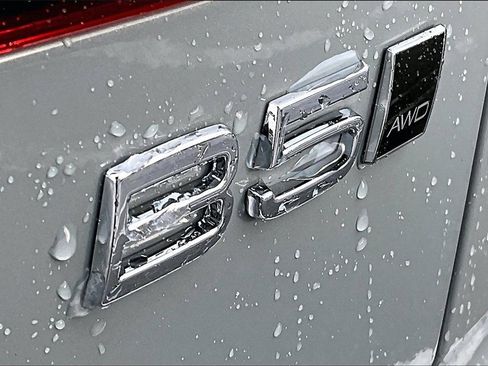 New 2026 Volvo V60 B5 Cross Country Plus w/ Protection Package Premier image 9