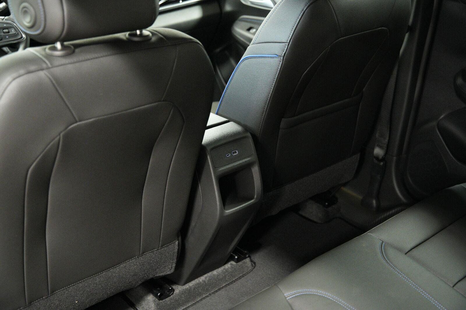 New 2026 Buick Envista Sport Touring w/ Convenience I Package FWD image 32