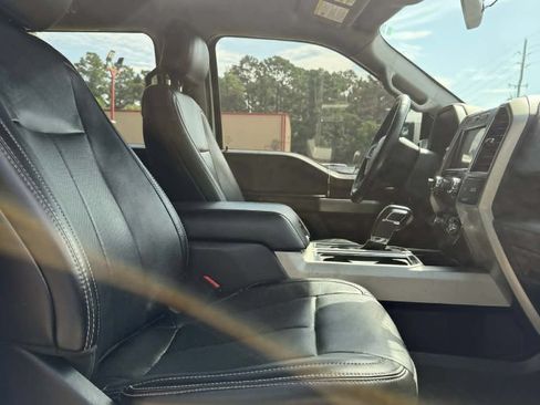 Used 2019 Ford F150 Lariat AWD/4WD image 12