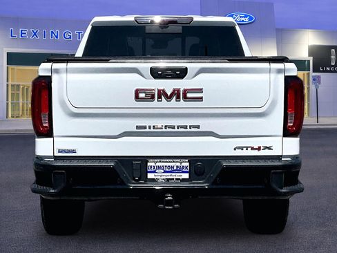 Used 2024 GMC Sierra 1500 AT4X image 6