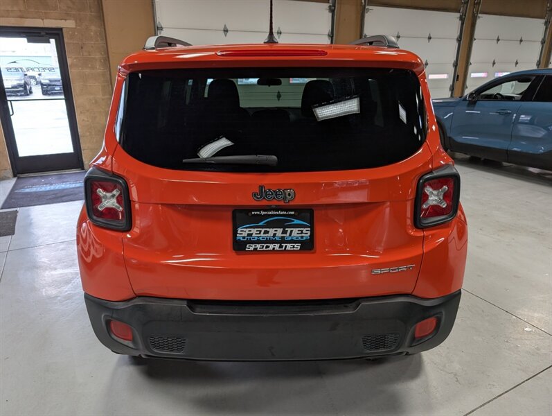 Used 2017 Jeep Renegade Sport w/ Power & Air Group FWD image 9