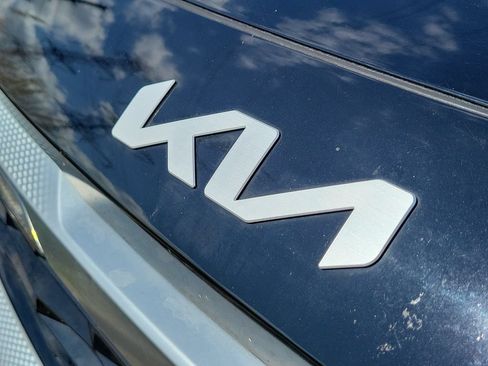 Used 2023 Kia Seltos SX AWD/4WD image 4