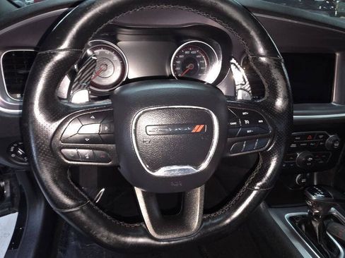 Used 2020 Dodge Charger Scat Pack w/ Dynamics Package RWD image 17