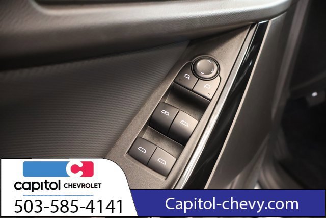 Used 2025 Chevrolet Equinox LT AWD/4WD image 11
