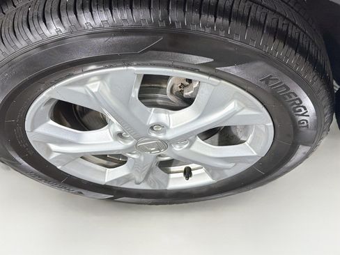 Used 2025 Honda HR-V LX image 11