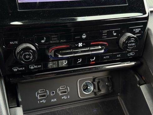 Used 2024 Jeep Grand Cherokee L Altitude image 20