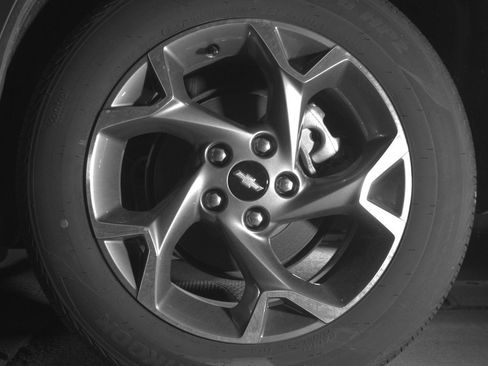 Used 2025 Chevrolet Trax LT w/ LT Convenience Package FWD image 14