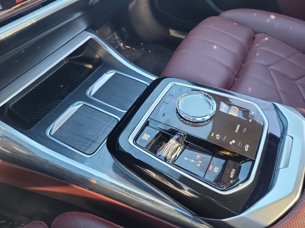 Used 2026 BMW 740i RWD image 12