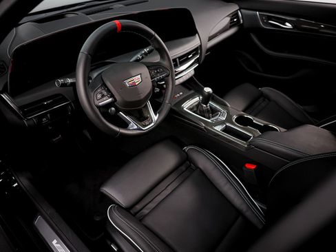 Used 2025 Cadillac CT5 V Blackwing image 23