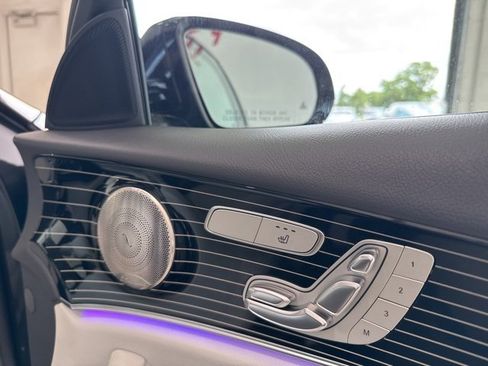 Used 2022 Mercedes-Benz E 350 4MATIC Sedan w/ AMG Line Exterior image 59