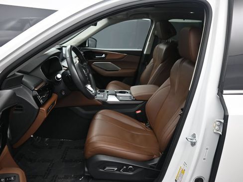 Certified 2023 Acura MDX SH-AWD w/ Technology Package image 19