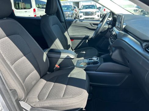 Certified 2024 Ford Escape Active AWD/4WD image 18