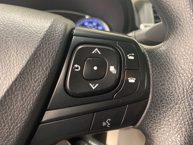 Used 2016 Toyota Camry LE FWD image 16