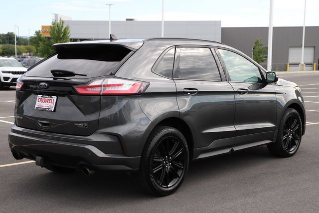 Used 2020 Ford Edge ST-Line w/ Cold Weather Package AWD/4WD image 4