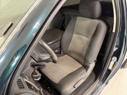 Used 2011 RAM 1500 2WD Regular Cab image 11
