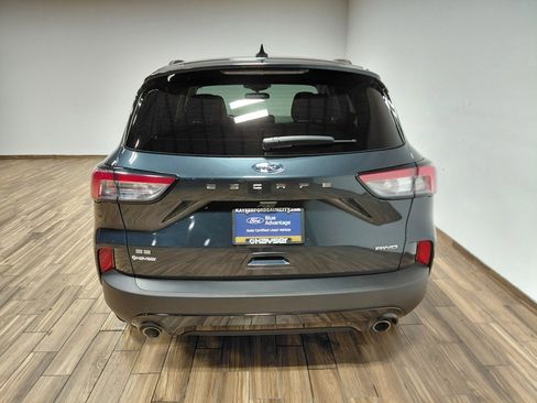 Certified 2022 Ford Escape SE w/ SE Sport Appearance Package image 20