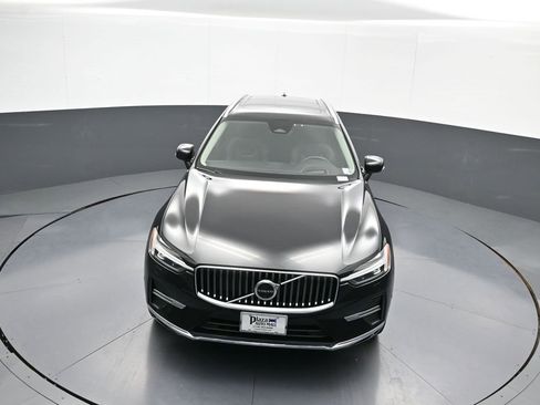 Used 2022 Volvo XC60 B5 Inscription w/ Advanced Package image 37