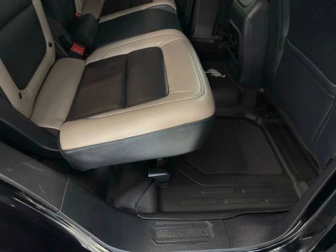 Used 2023 Ford Bronco Wildtrak AWD/4WD image 18