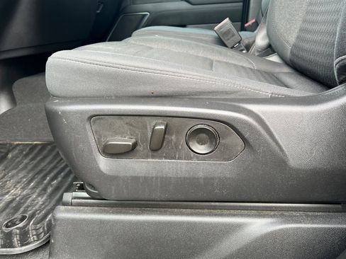 Used 2023 GMC Sierra 1500 Elevation image 12