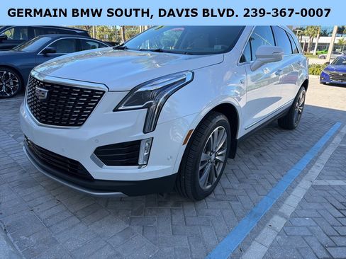 Used 2021 Cadillac XT5 Premium Luxury image 1