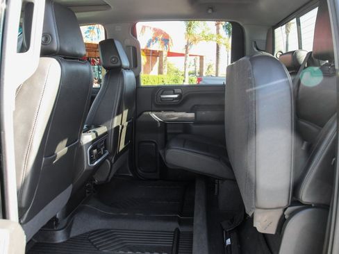 Used 2020 Chevrolet Silverado 2500 LTZ w/ LTZ Premium Package image 34